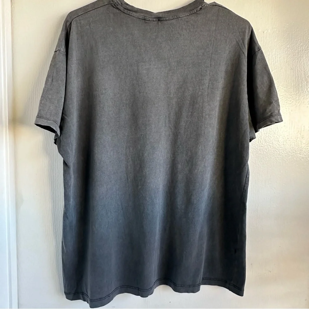 Blondie Distressed Los Angeles 1977 Graphic Tee. Size XS. Unisex - Picture 5 of 7